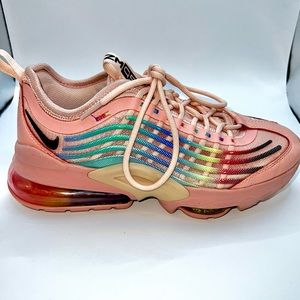Women’s Nike Air Max Zoom size 6.5